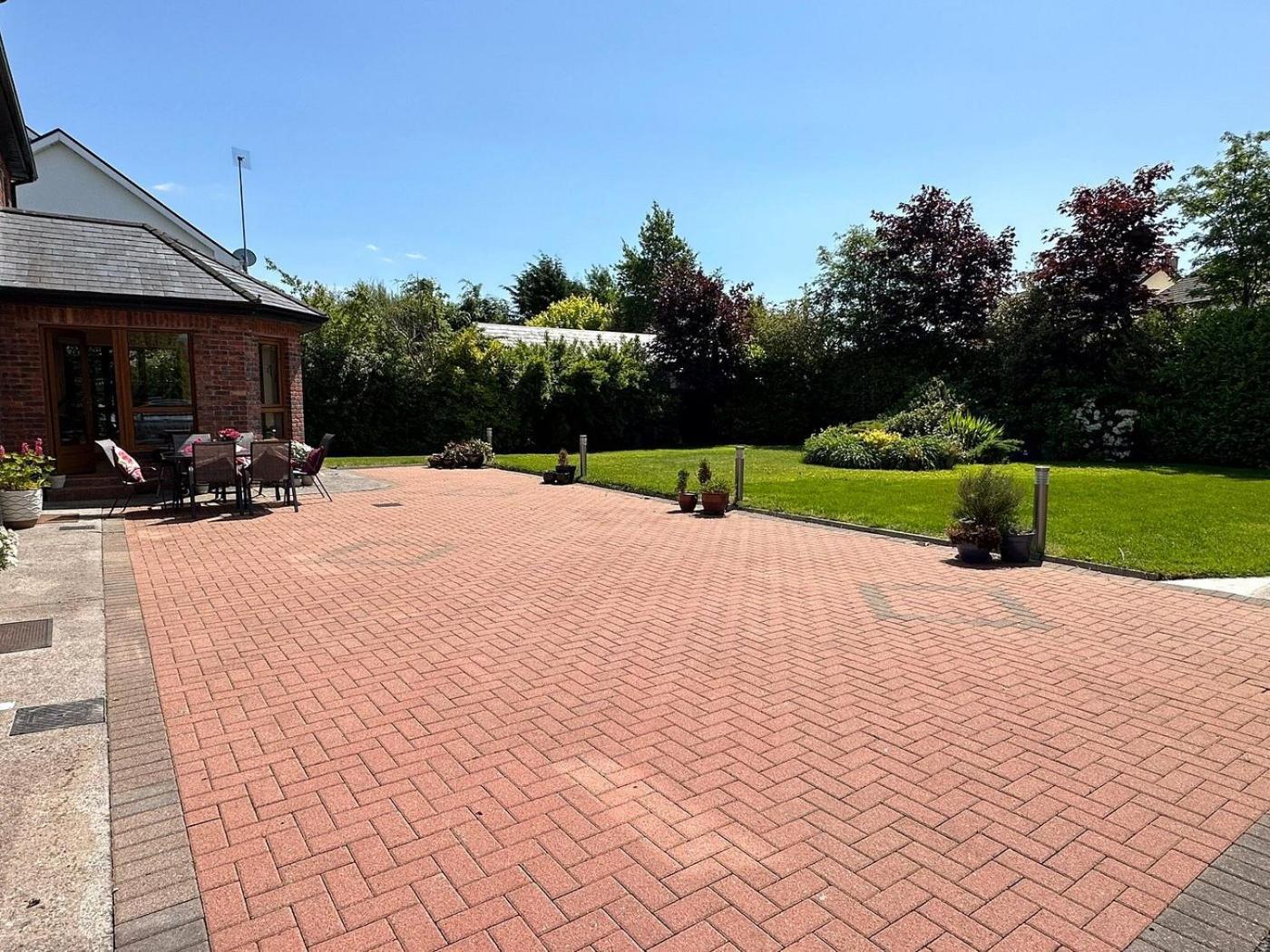 Oranhill Lodge Guesthouse Oranmore Bagian luar foto